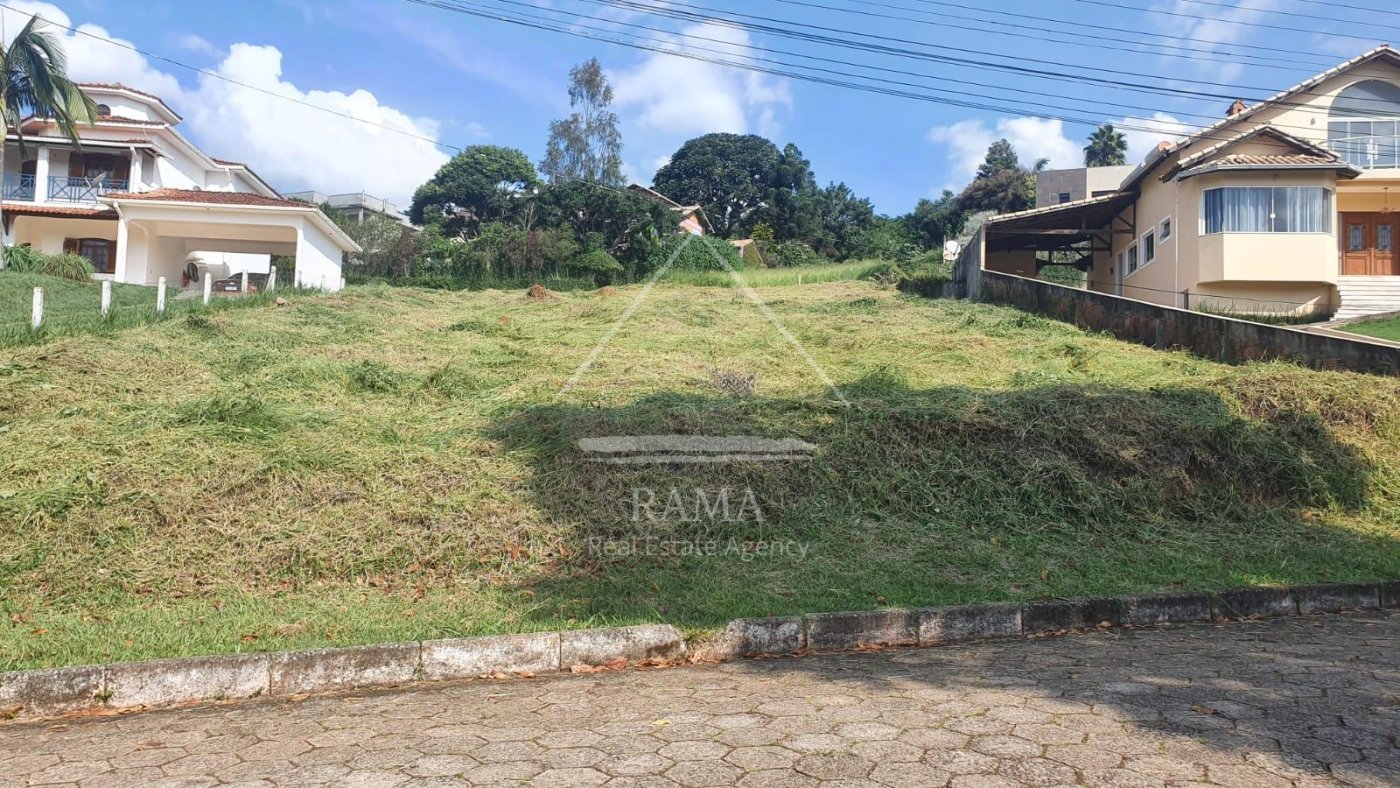 Terreno em Condomínio c/ apr. 1.100m² em São Lourenço Minas Gerais - Mantiqueira