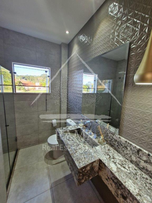Casa Moderna em Condomínio Fechado Região de São Lourenço  - Sul de Minas Gerais