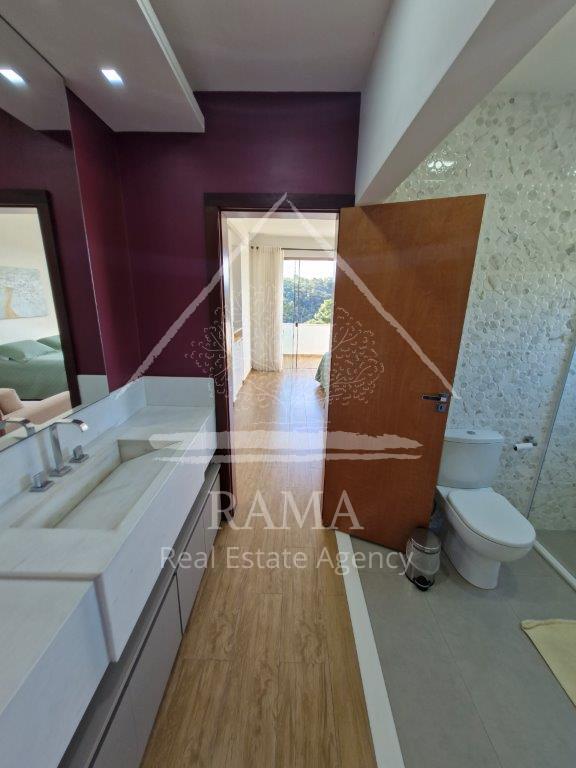 Casa Moderna em Condomínio Fechado Região de São Lourenço  - Sul de Minas Gerais