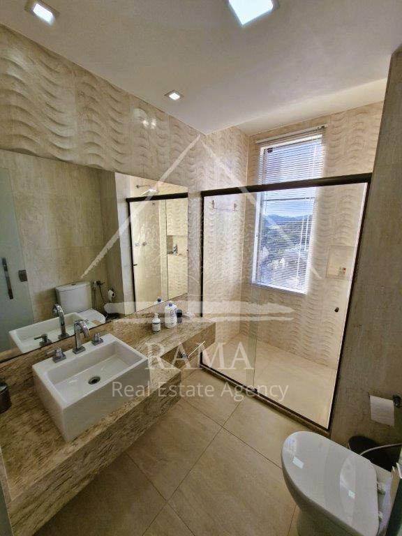 Casa Moderna em Condomínio Fechado Região de São Lourenço  - Sul de Minas Gerais