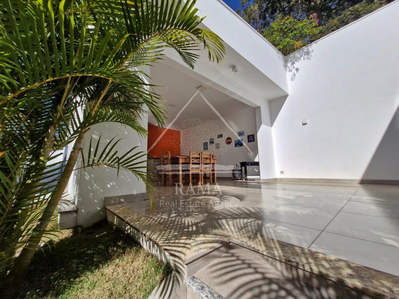 Casa Moderna em Condomínio Fechado Região de São Lourenço  - Sul de Minas Gerais