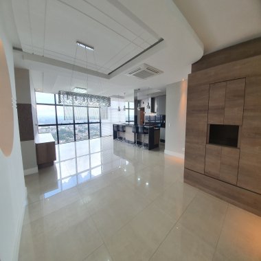 Apartamento de Alto Padrão para Venda ou Locação no Centro de Ponta Grossa - PR