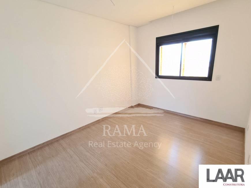 Apto Novo, pronto para morar em excelente localização no Vila Estrela!