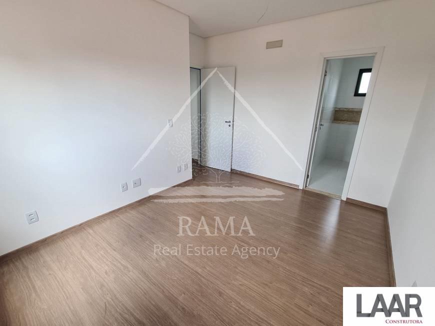 Apto Novo, pronto para morar em excelente localização no Vila Estrela!