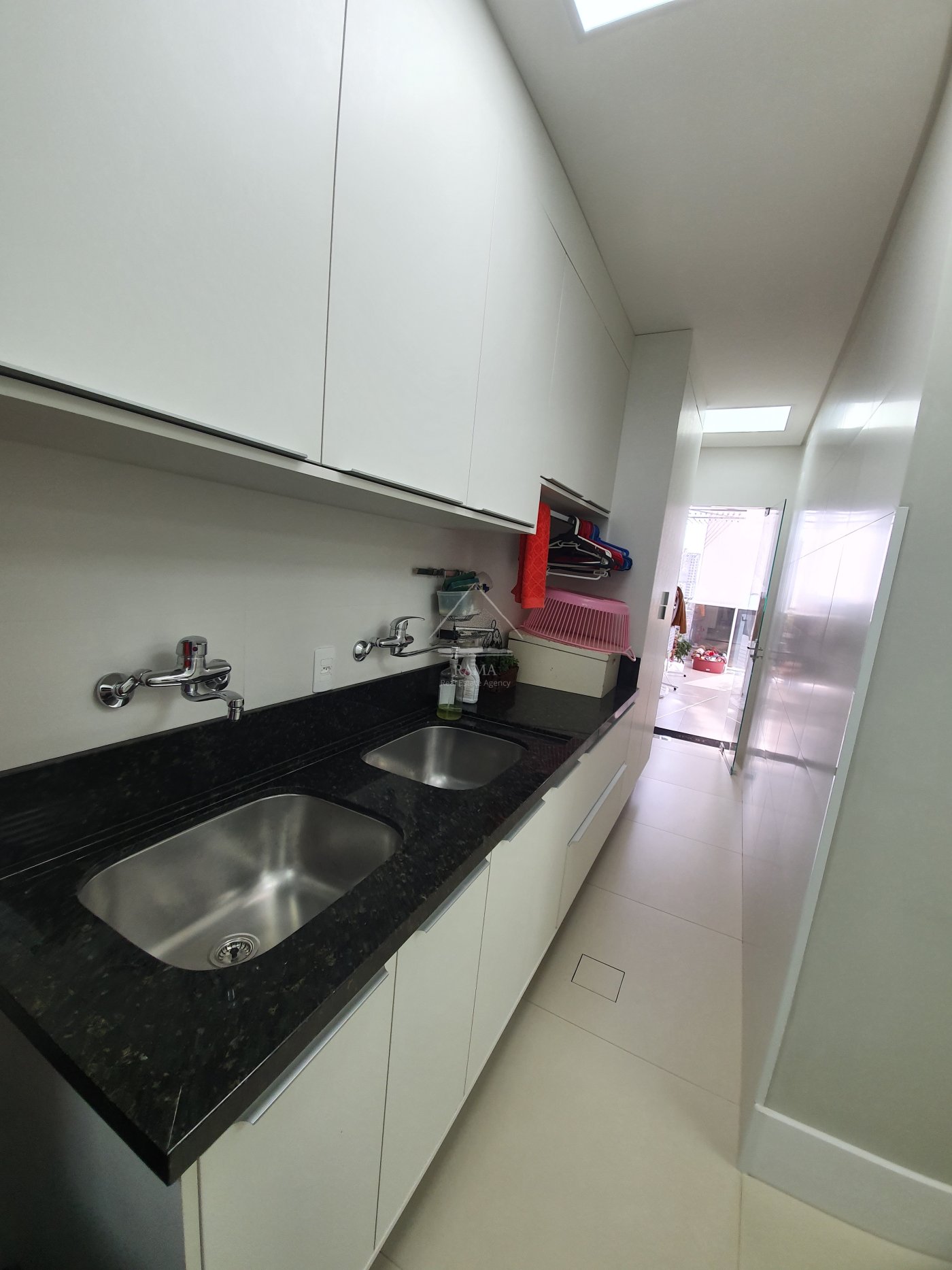 Apartamento 4 suítes para Venda no bairro Centro em Ponta Grossa
