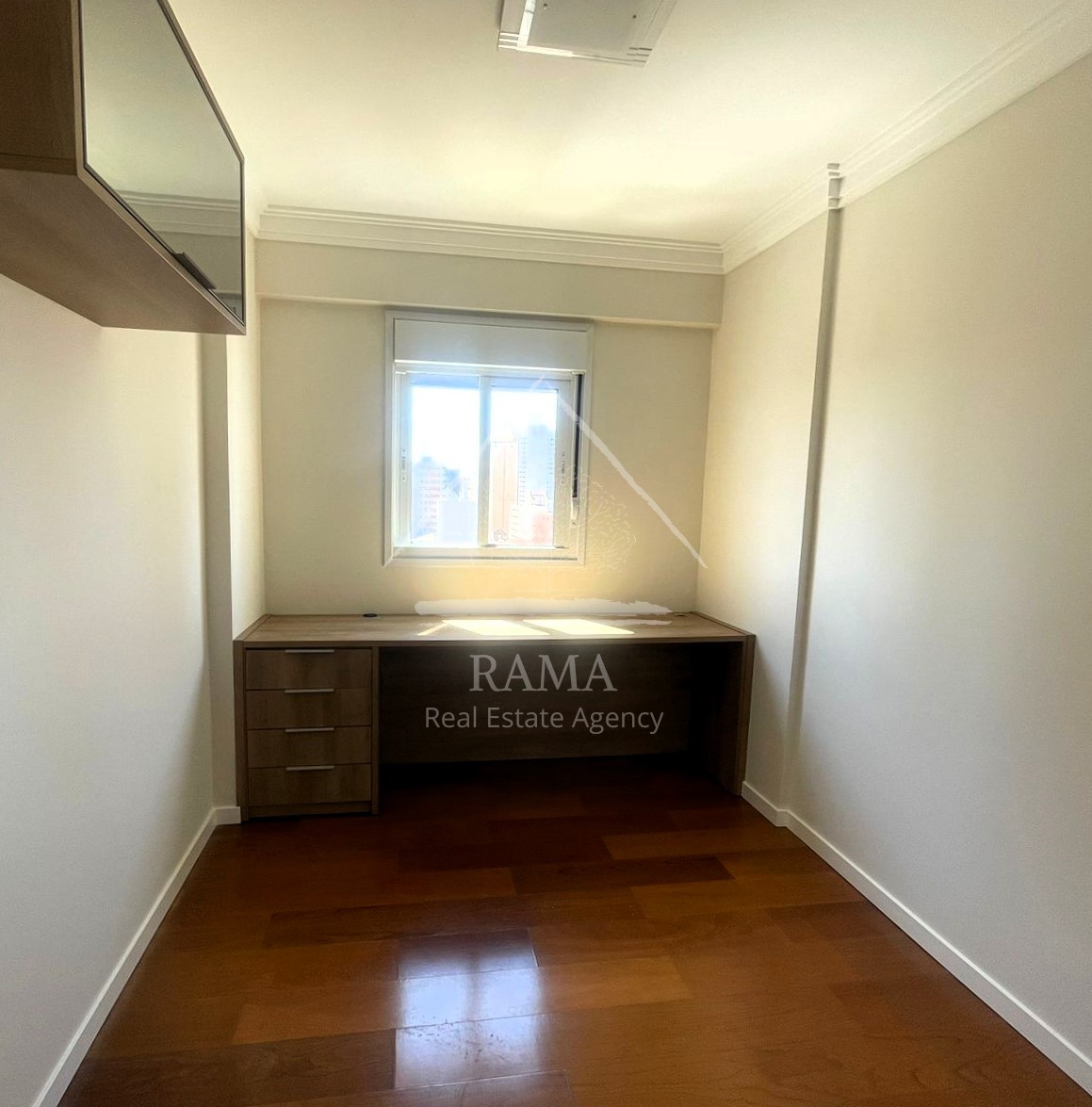 Apartamento de alto padrão 3Q no centro de Ponta Grossa, pronto para morar!