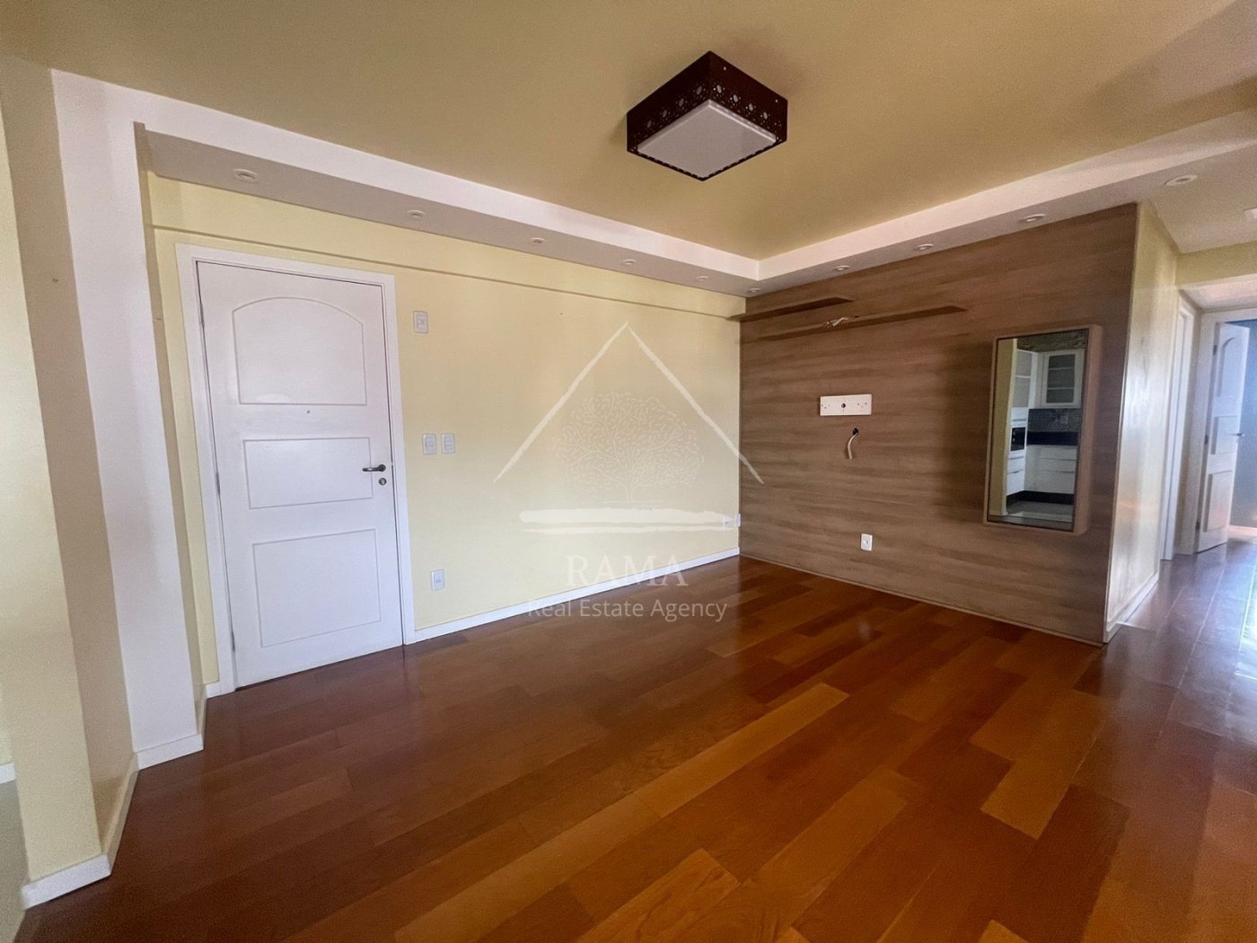 Apartamento de alto padrão 3Q no centro de Ponta Grossa, pronto para morar!