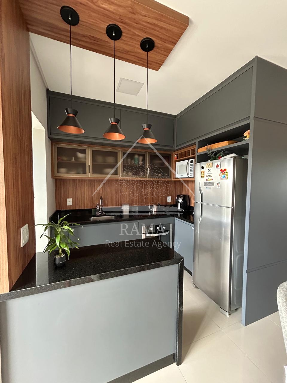 Apto mobiliado, pronto para morar em excelente localização no Vila Estrela!