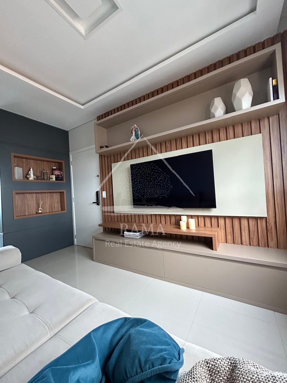 Apto mobiliado, pronto para morar em excelente localização no Vila Estrela!
