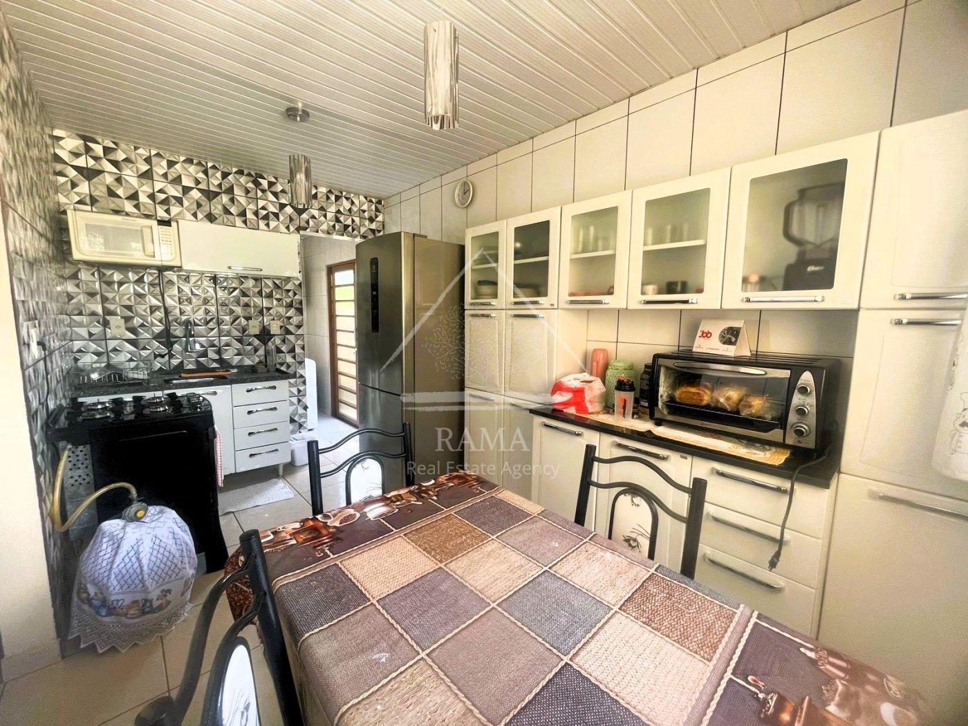 Casa 3 quartos para Venda no Jardim Santa Clara
