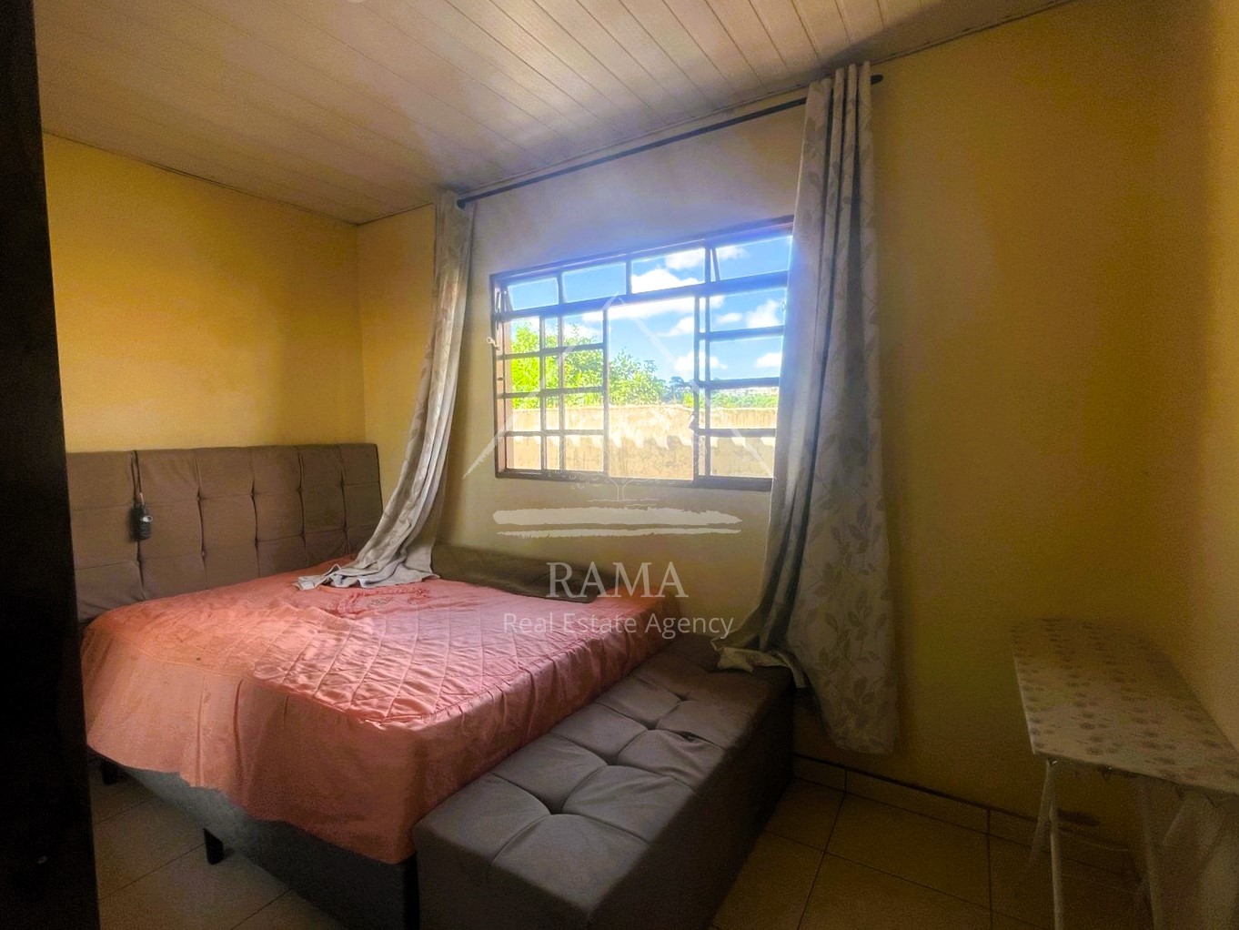 Casa 3 quartos para Venda no Jardim Santa Clara