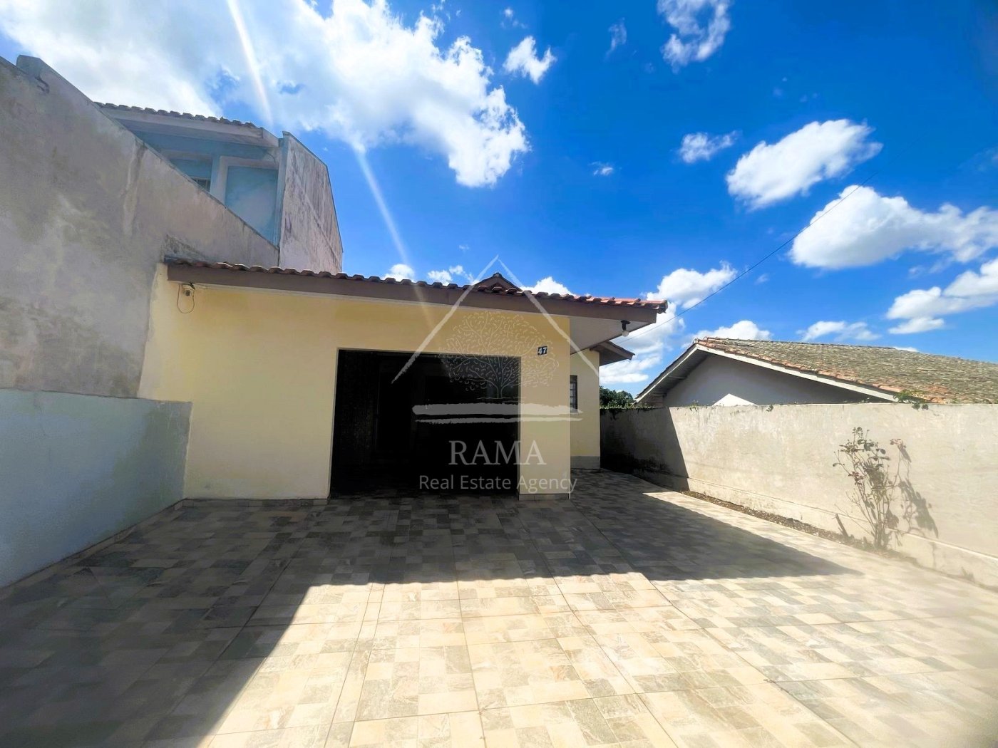 Casa 3 quartos para Venda no Jardim Santa Clara