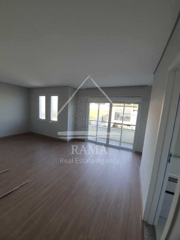 Casa de alto padrão em Condomínio Fechado no Estrela, 4 Quartos (3 Suítes)