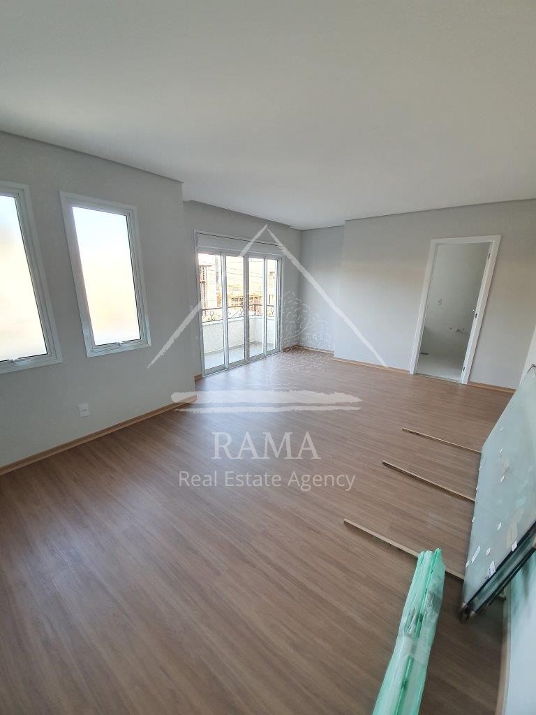 Casa de alto padrão em Condomínio Fechado no Estrela, 4 Quartos (3 Suítes)
