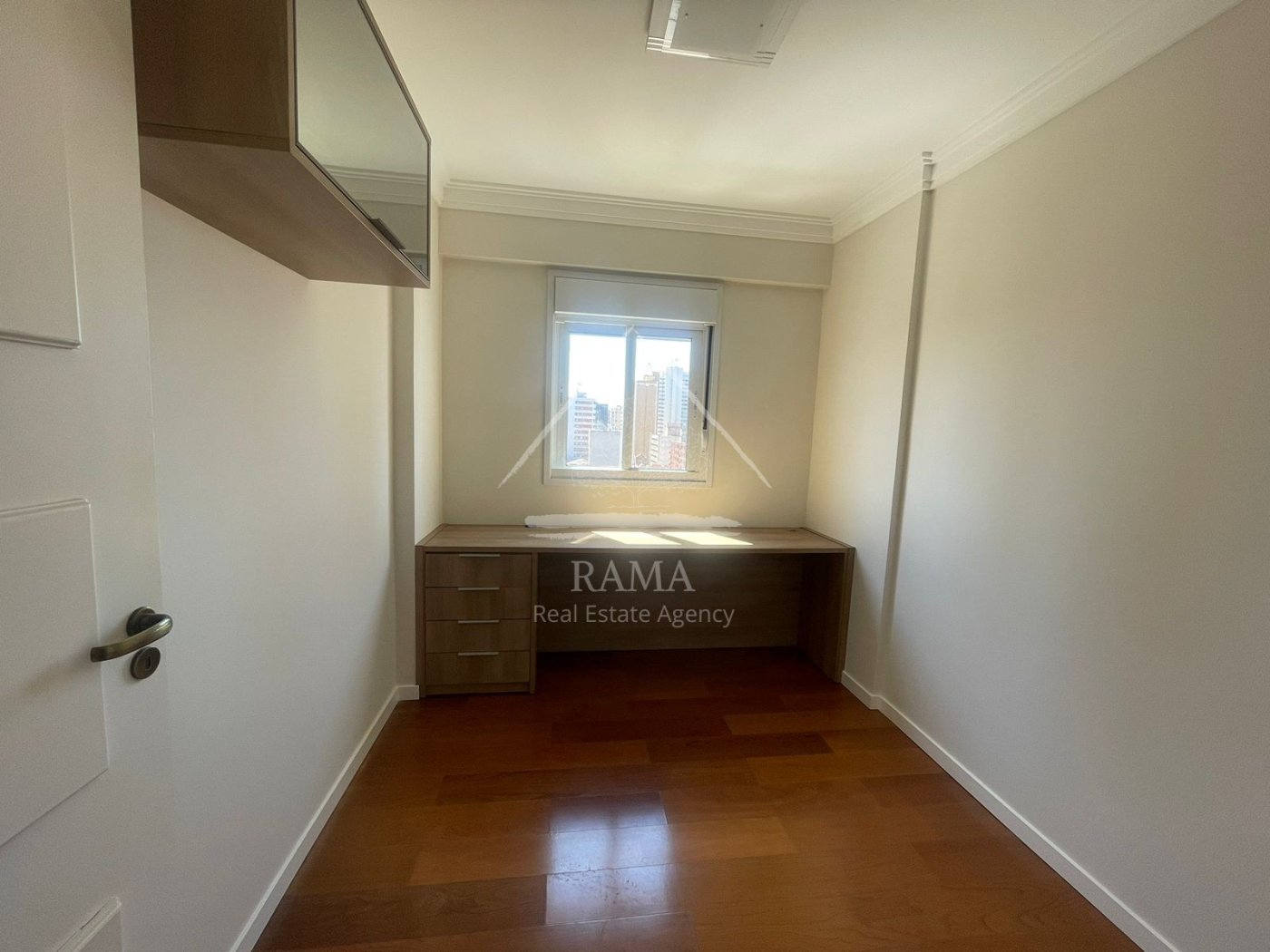 Apartamento de alto padrão p/ locação no centro de Ponta Grossa, pronto p morar!