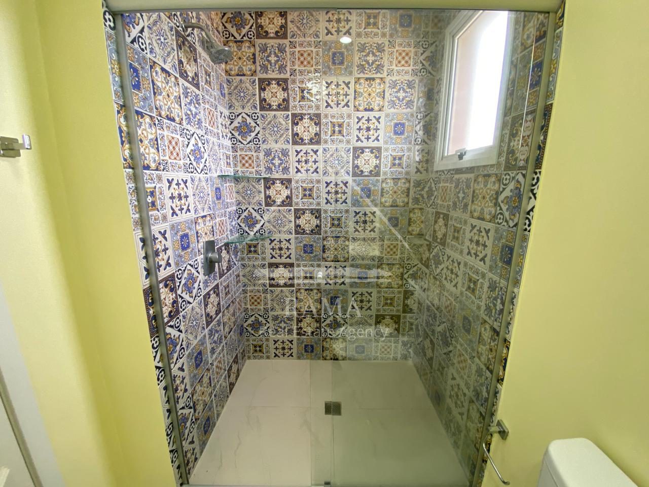 Apartamento de alto padrão 3Q no Centro de Ponta Grossa, pronto para morar!