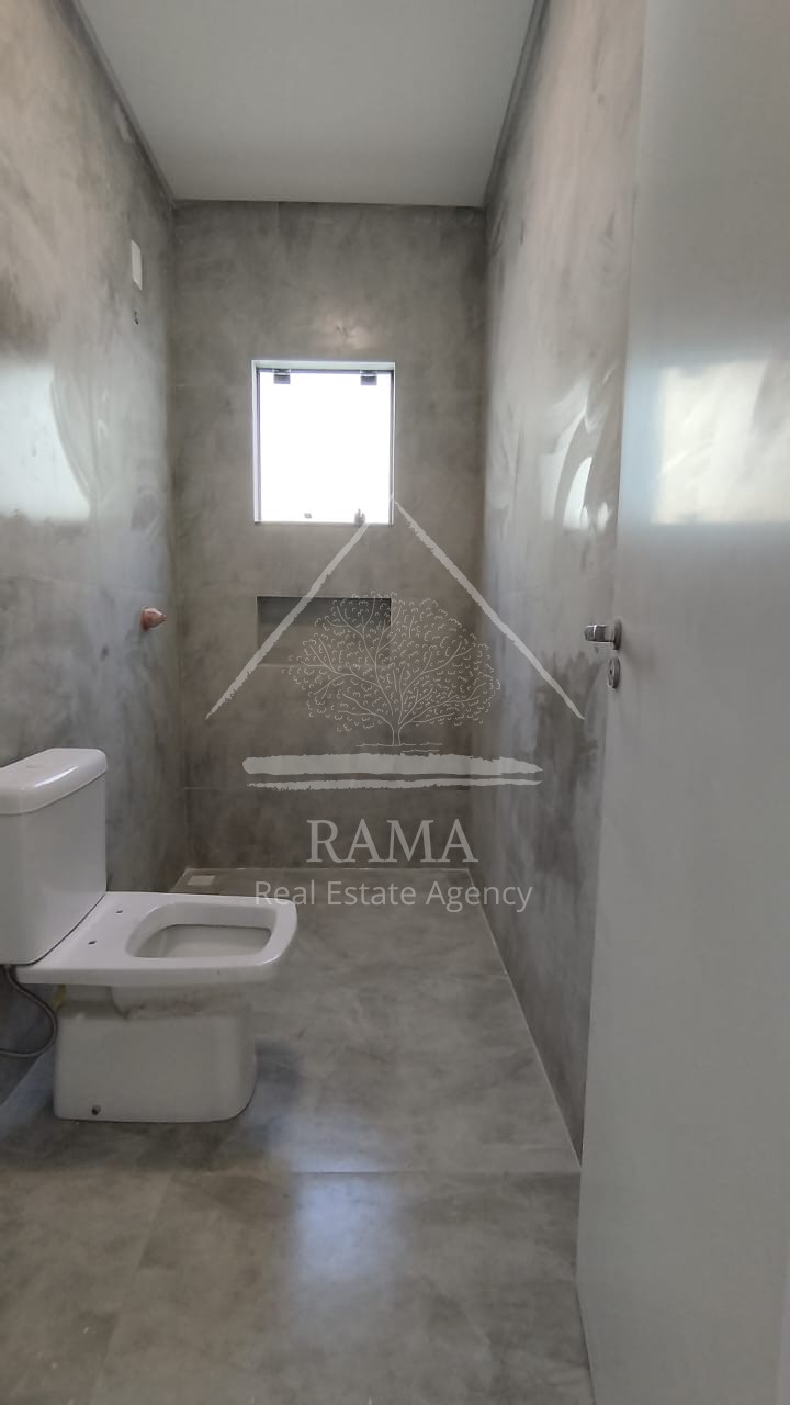 Casa pronta para morar Condomínio Fechado - Ponta Grossa