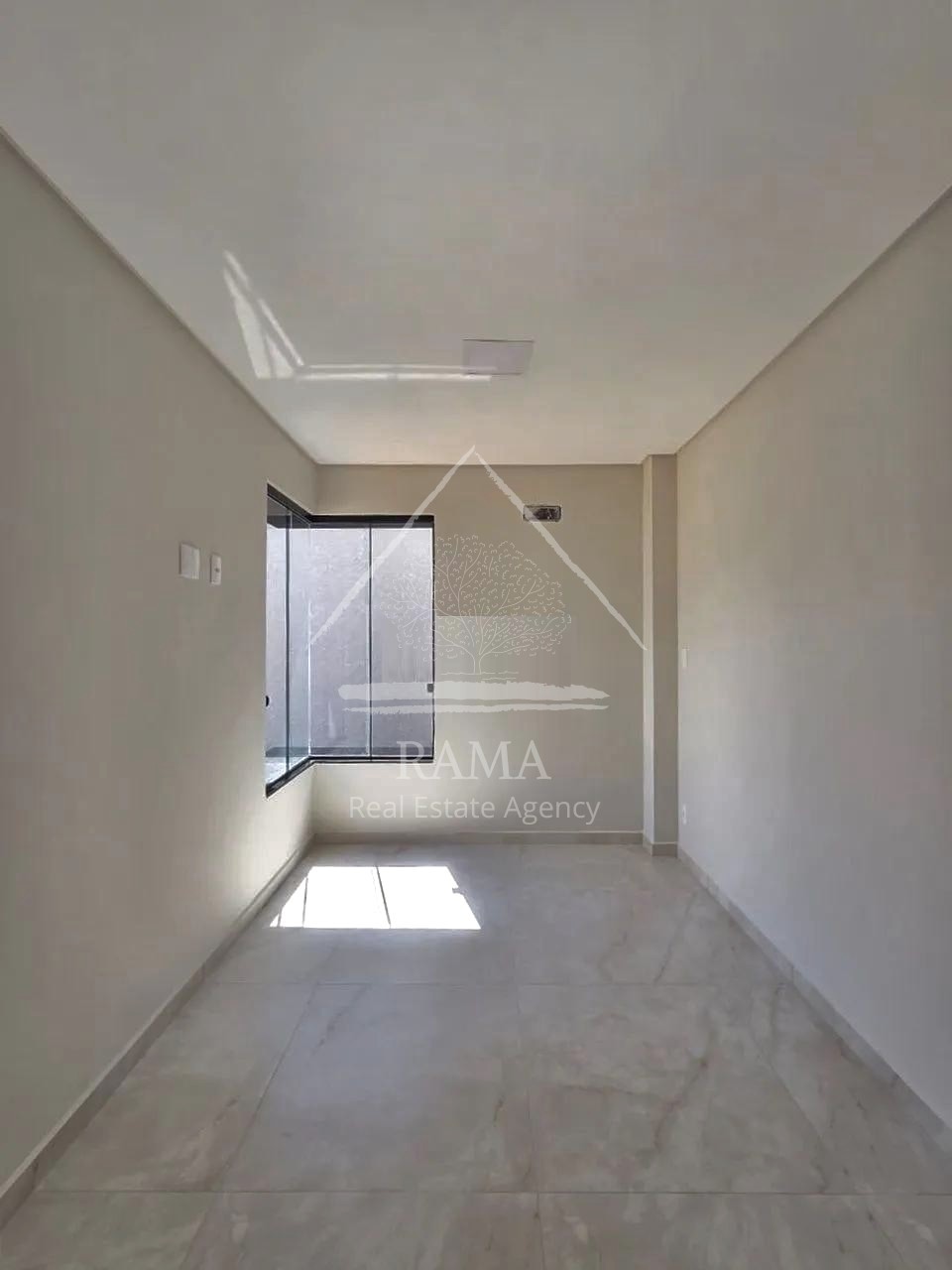 Casa pronta para morar Condomínio Fechado - Ponta Grossa