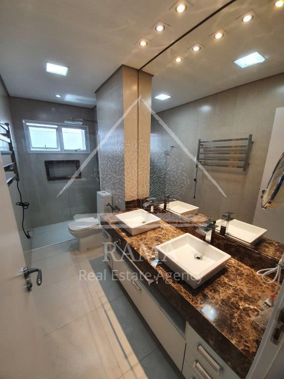 Apartamento de Alto Padrão no Centro de Ponta Grossa para Locação ou Venda