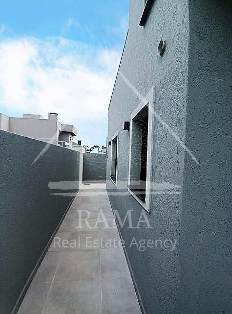 Casa Térrea em Condomínio com 3 Quartos, Suíte, 2 vagas, semi-mobiliada